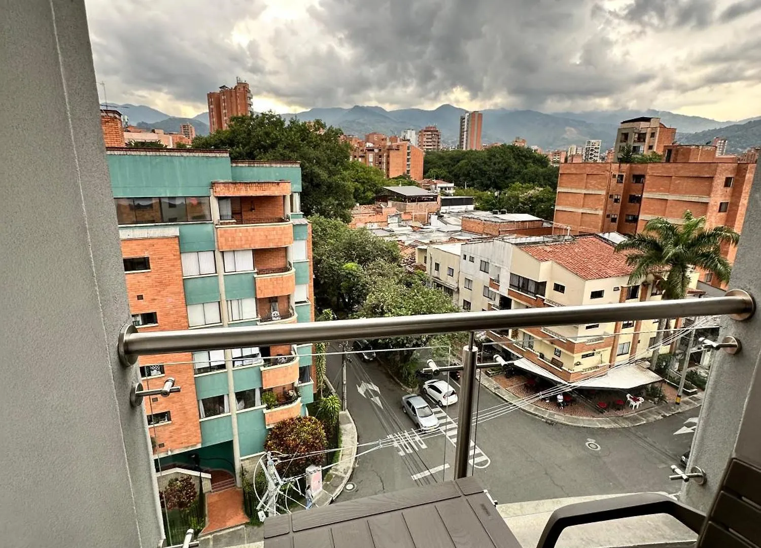 Apartamento En Laureles Cerca A La 70 Y Estadio - 702 Медельин Апартаменты